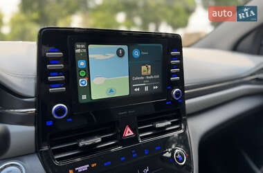 Ліфтбек Hyundai Ioniq 2020 в 
