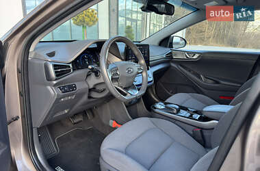Ліфтбек Hyundai Ioniq 2020 в 