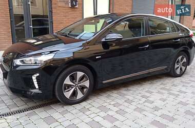 Хэтчбек Hyundai Ioniq 2017 в Коломые