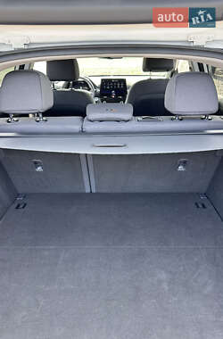 Лифтбек Hyundai Ioniq 2020 в 
