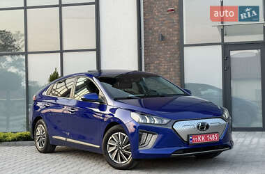 Лифтбек Hyundai Ioniq 2020 в 