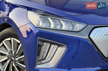 Лифтбек Hyundai Ioniq 2020 в 