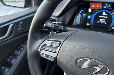 Лифтбек Hyundai Ioniq 2020 в 