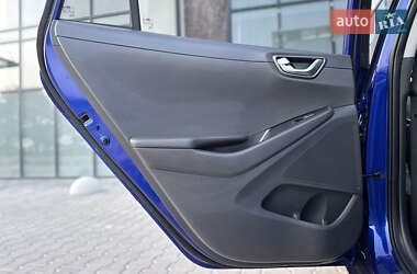Лифтбек Hyundai Ioniq 2020 в 