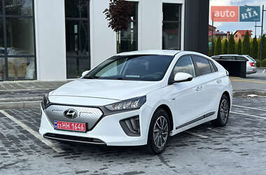 Лифтбек Hyundai Ioniq 2019 в Львове