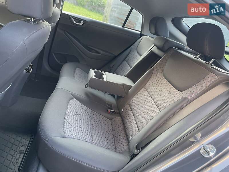 Ліфтбек Hyundai Ioniq 2019 в Луцьку