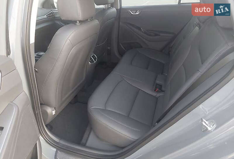 Ліфтбек Hyundai Ioniq 2020 в Львові