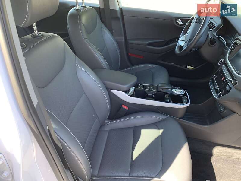 Хетчбек Hyundai Ioniq 2017 в Коростені