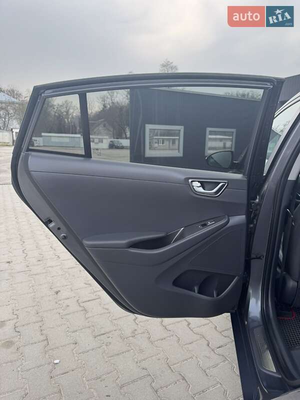 Хетчбек Hyundai Ioniq 2019 в Бучачі
