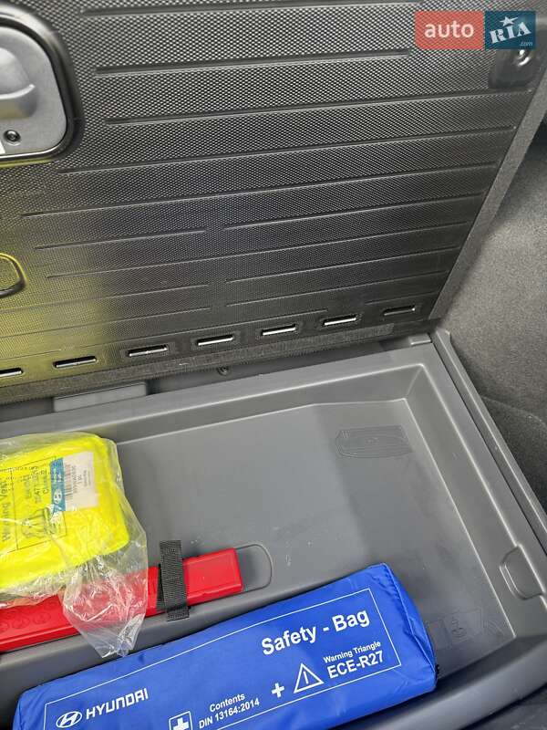 Ліфтбек Hyundai Ioniq 2019 в Тернополі