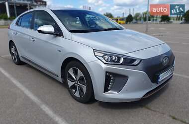 Ліфтбек Hyundai Ioniq 2019 в Києві
