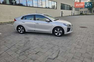 Хетчбек Hyundai Ioniq 2018 в Стрию