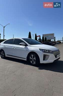 Лифтбек Hyundai Ioniq 2019 в Львове