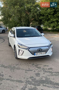 Лифтбек Hyundai Ioniq 2021 в Киеве