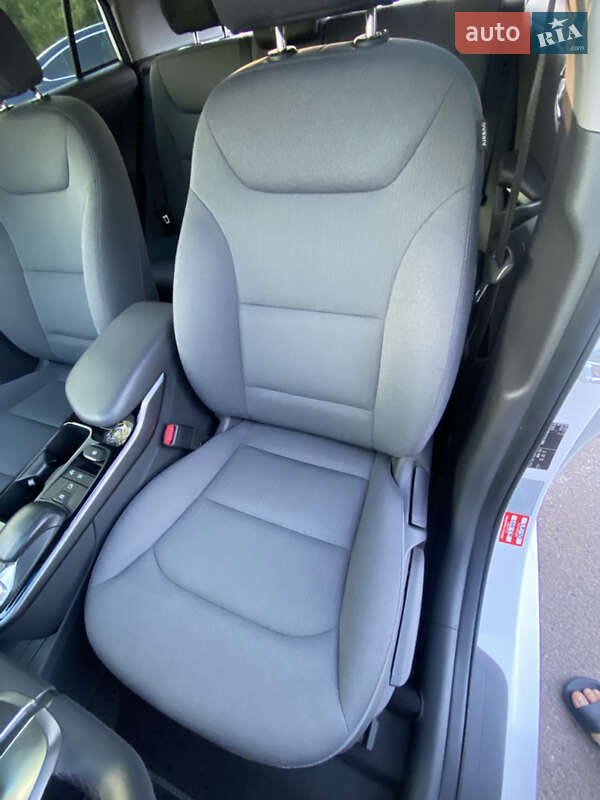 Лифтбек Hyundai Ioniq 2021 в Киеве