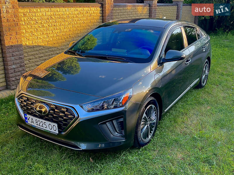 Hyundai Ioniq 2021