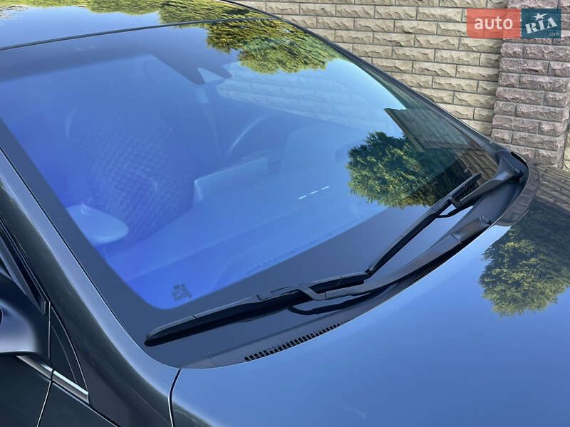 Ліфтбек Hyundai Ioniq 2021 в Києві