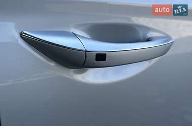 Хэтчбек Hyundai Ioniq 2018 в 