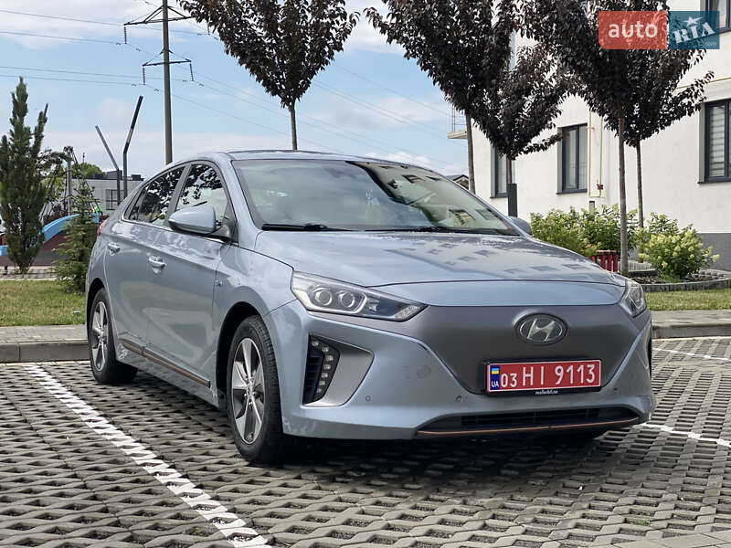 Хетчбек Hyundai Ioniq 2017 в Луцьку
