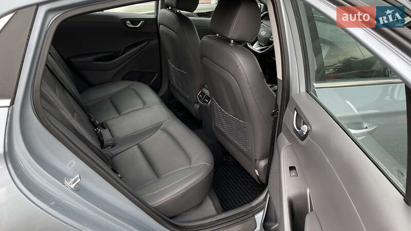 Хетчбек Hyundai Ioniq 2017 в Луцьку