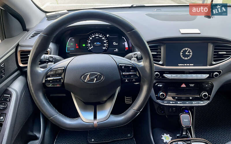 Хэтчбек Hyundai Ioniq 2018 в Киеве