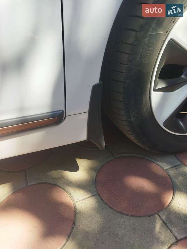 Хэтчбек Hyundai Ioniq 2018 в Первомайске фото 5 Хэтчбек Hyundai Ioniq 2018 в Первомайске