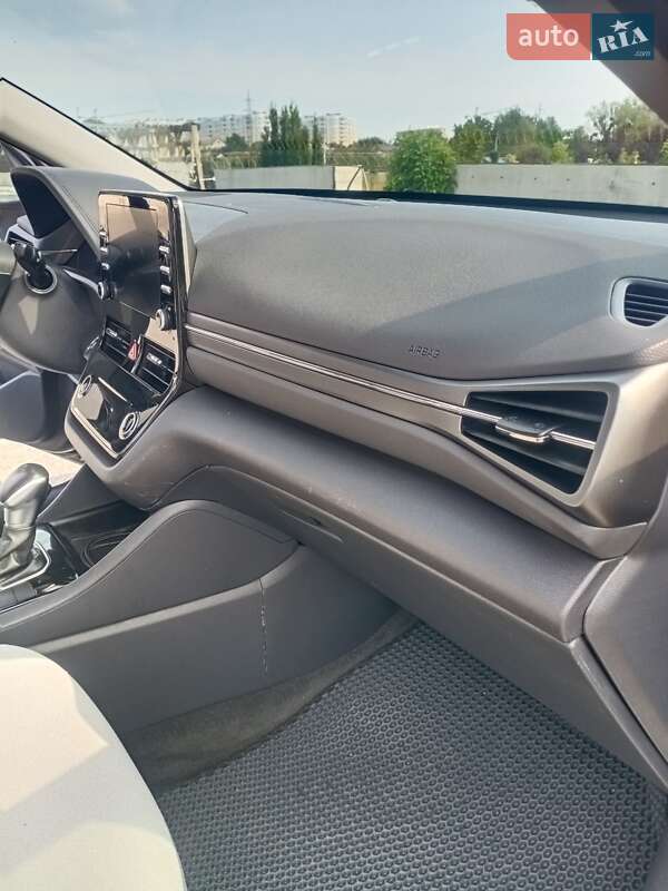 Ліфтбек Hyundai Ioniq 2021 в Києві