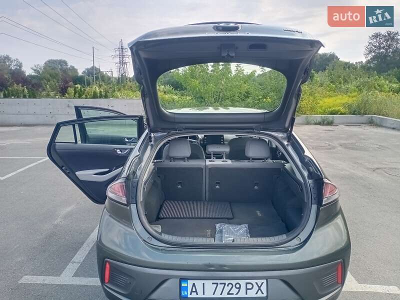 Ліфтбек Hyundai Ioniq 2021 в Києві