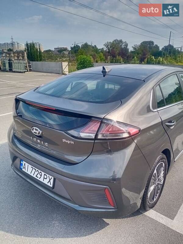 Ліфтбек Hyundai Ioniq 2021 в Києві