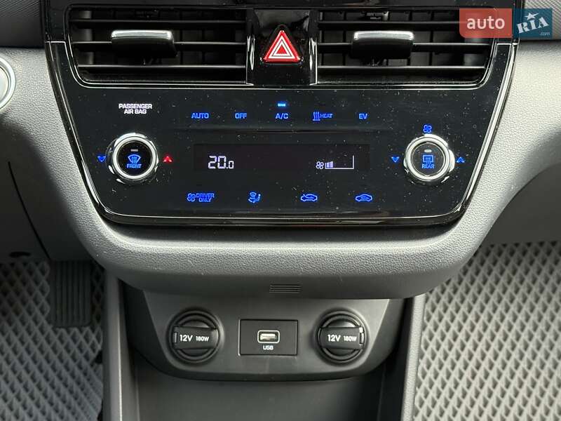 Ліфтбек Hyundai Ioniq 2021 в Києві