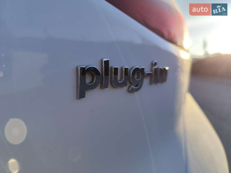 Хэтчбек Hyundai Ioniq 2018 в Умани фото 12 Хэтчбек Hyundai Ioniq 2018 в Умани