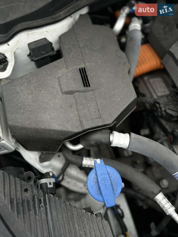 Ліфтбек Hyundai Ioniq 2019 в Чернівцях