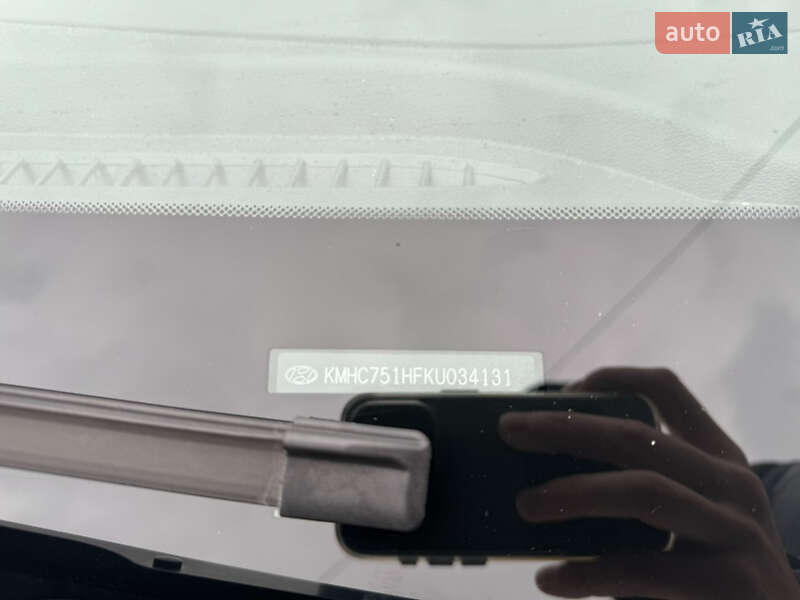 Ліфтбек Hyundai Ioniq 2019 в Чернівцях