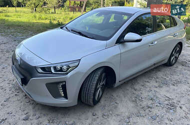 Хетчбек Hyundai Ioniq 2016 в Вінниці