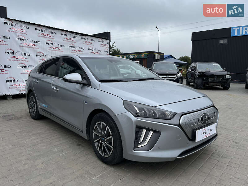 Ліфтбек Hyundai Ioniq 2020 в Львові