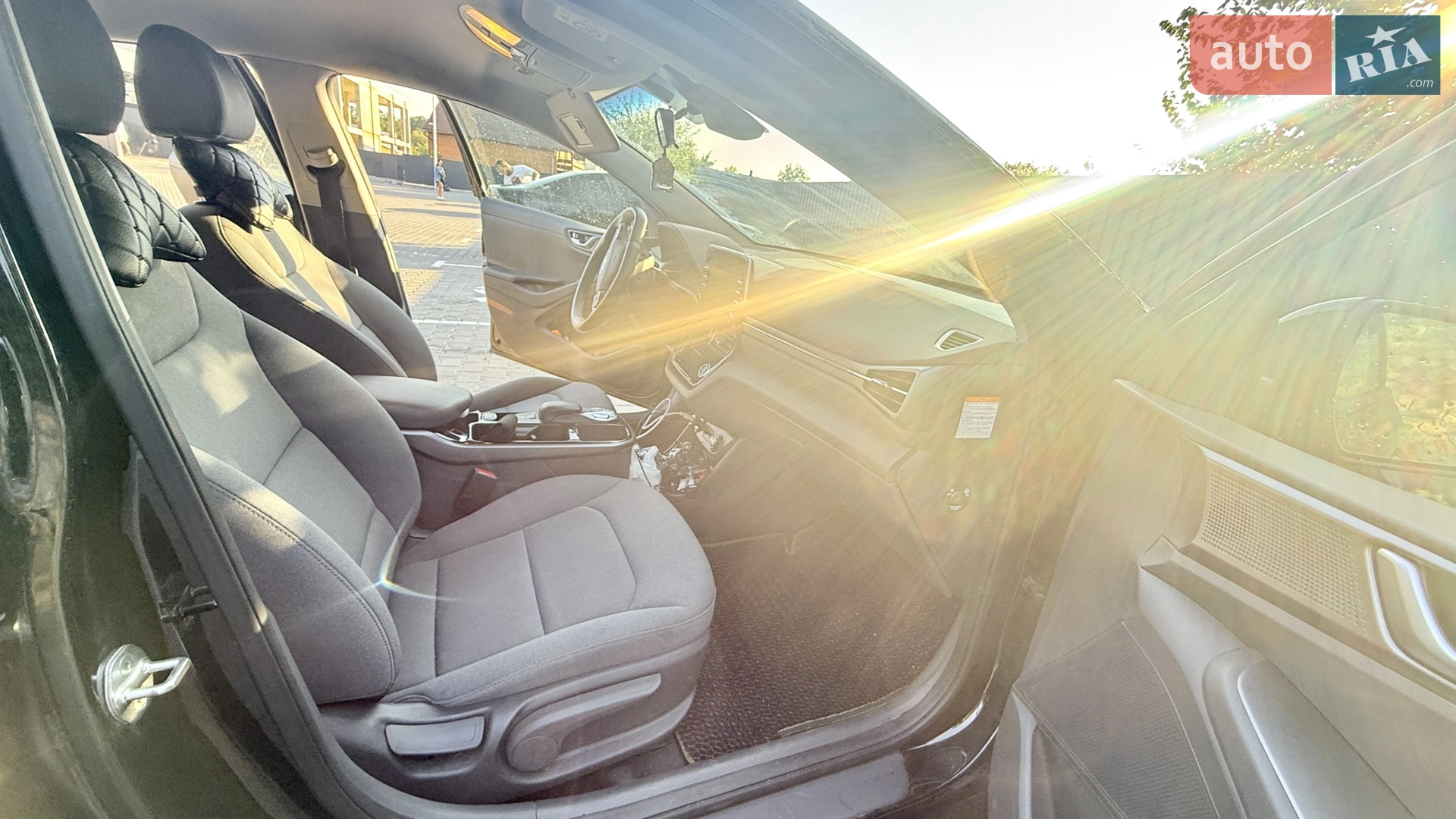 2021 Hyundai IONIQ - мініатюра 21