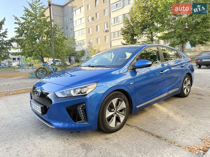 Хетчбек Hyundai Ioniq 2018 в Вараші