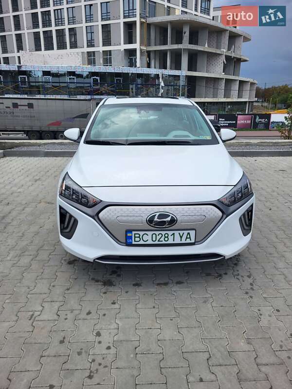 Лифтбек Hyundai Ioniq 2020 в Львове