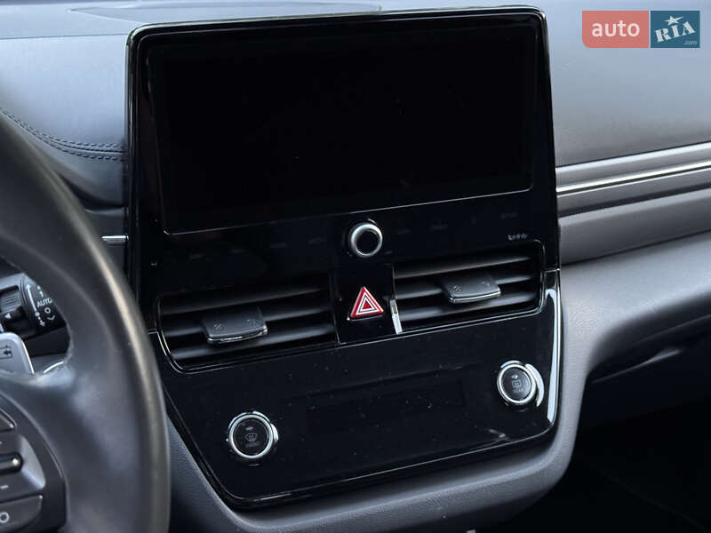 Лифтбек Hyundai Ioniq 2020 в Киеве фото 12 Лифтбек Hyundai Ioniq 2020 в Киеве