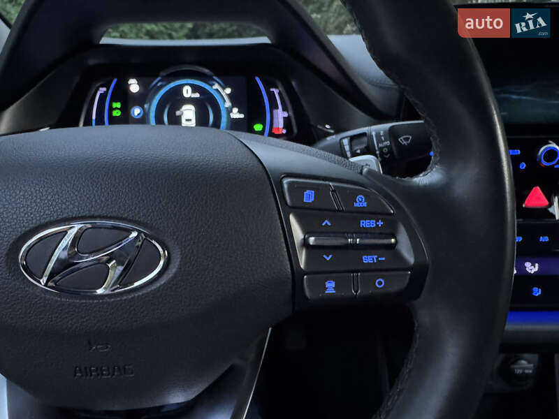 Лифтбек Hyundai Ioniq 2020 в Киеве фото 20 Лифтбек Hyundai Ioniq 2020 в Киеве