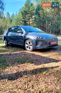 Лифтбек Hyundai Ioniq 2019 в Маневичах