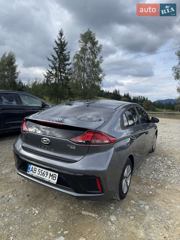 Хетчбек Hyundai Ioniq 2017 в Вінниці