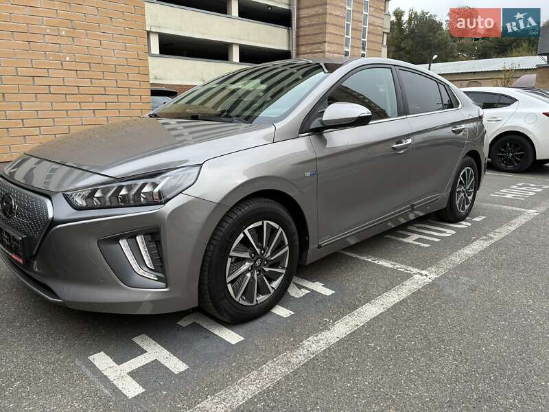 Ліфтбек Hyundai Ioniq 2020 в Києві