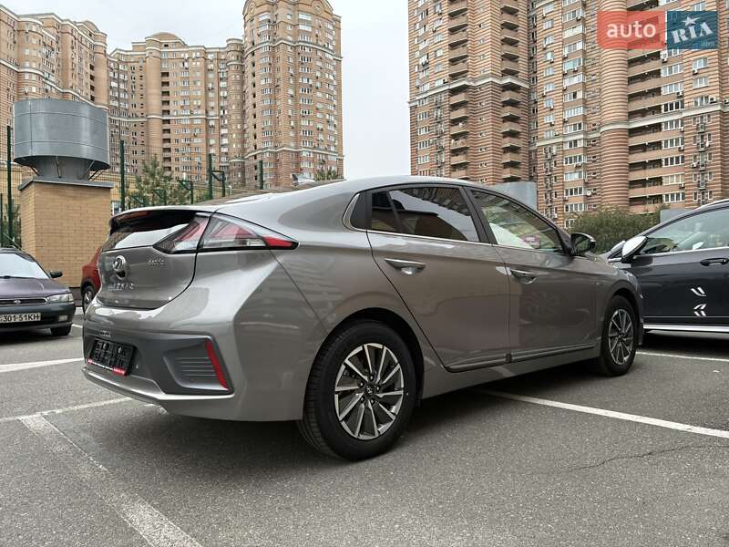 Ліфтбек Hyundai Ioniq 2020 в Києві