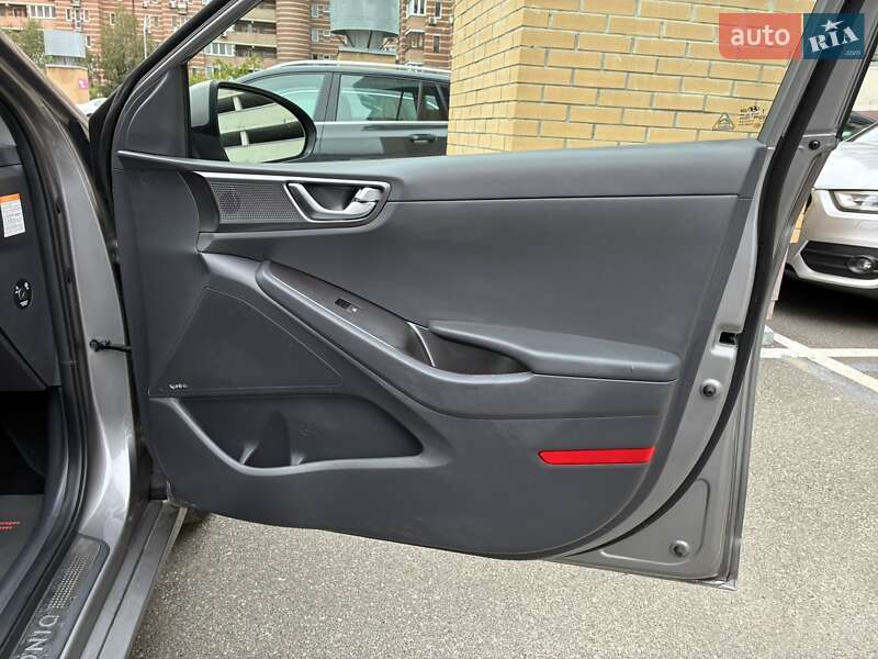 Ліфтбек Hyundai Ioniq 2020 в Києві