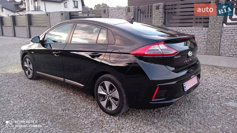 Hyundai Ioniq 2017 VIN KMHC751HFHU007025 фото оголошення 6 з 56