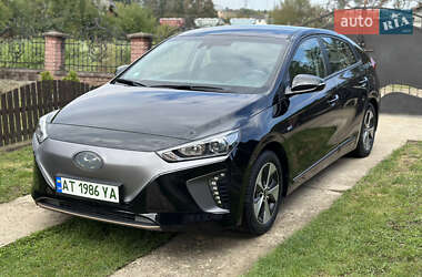 Хэтчбек Hyundai Ioniq 2018 в Ивано-Франковске