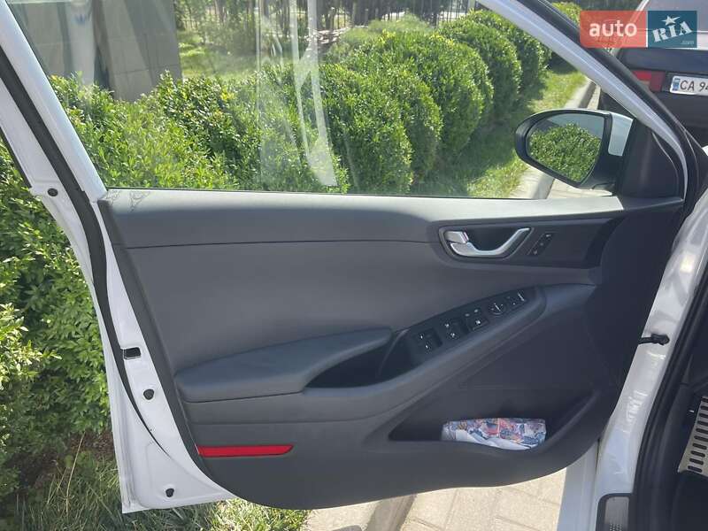 Ліфтбек Hyundai Ioniq 2019 в Золотоноші