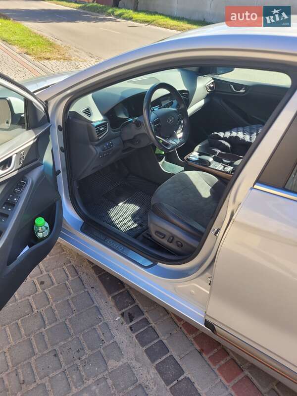 Хетчбек Hyundai Ioniq 2018 в Борисполі