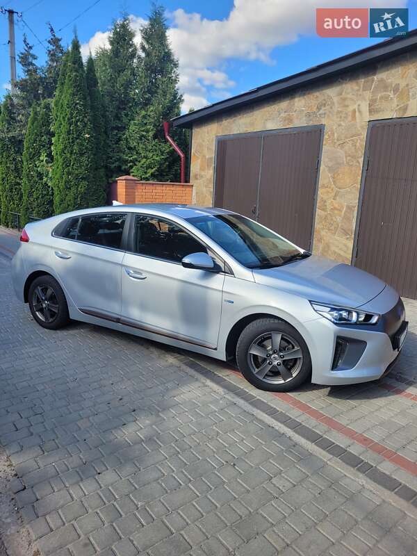 Хетчбек Hyundai Ioniq 2018 в Борисполі